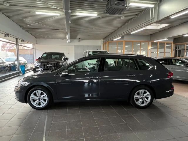 Volkswagen Golf 2.0 TDI Golf VIII Life Variant