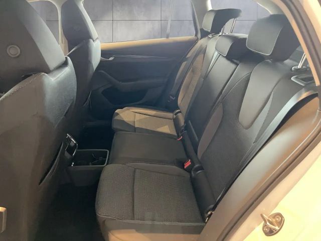 Skoda Octavia Selection