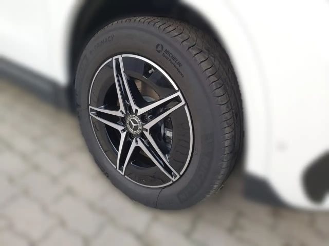 Mercedes-Benz EQA 300 4MATIC AMG Line