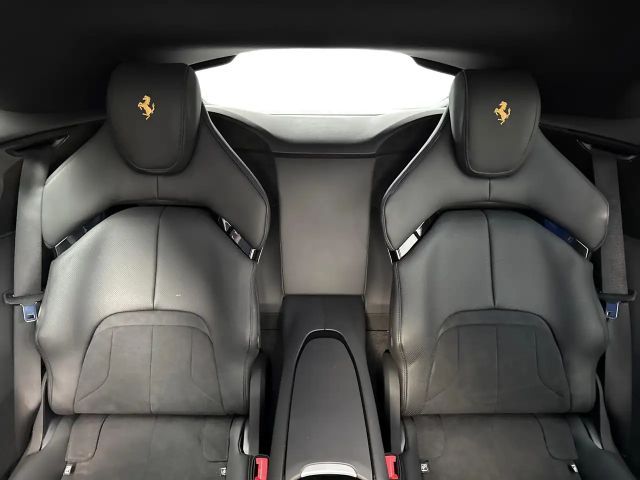 Ferrari Purosangue *Embleme*HiFi*PDC*Klima*Leder*