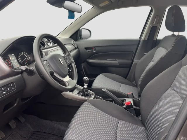Suzuki Vitara Club Hybrid