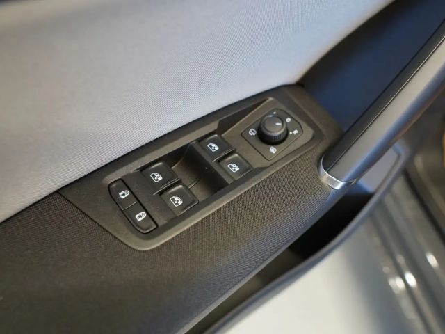 Volkswagen Touran 1.5 TSI DSG