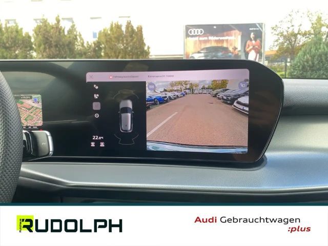 Audi Q3 S-Line S-Tronic