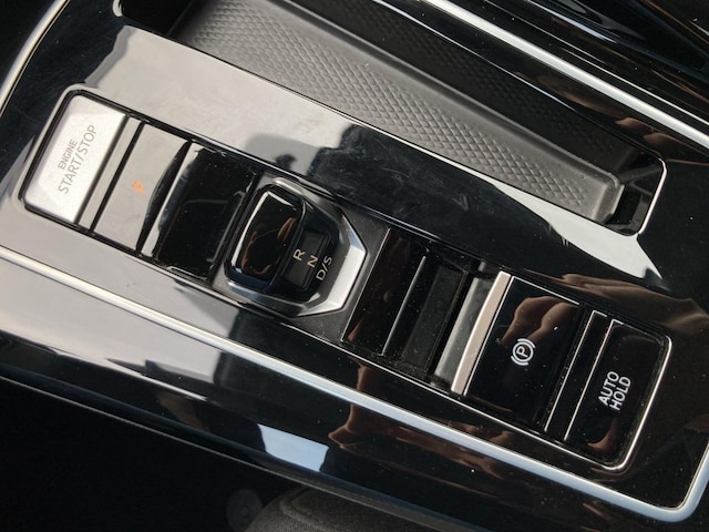 Volkswagen Golf 2.0 TSI DSG Style