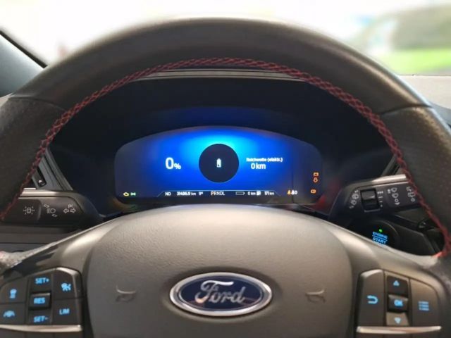 Ford Kuga Plug in Hybrid ST Line X