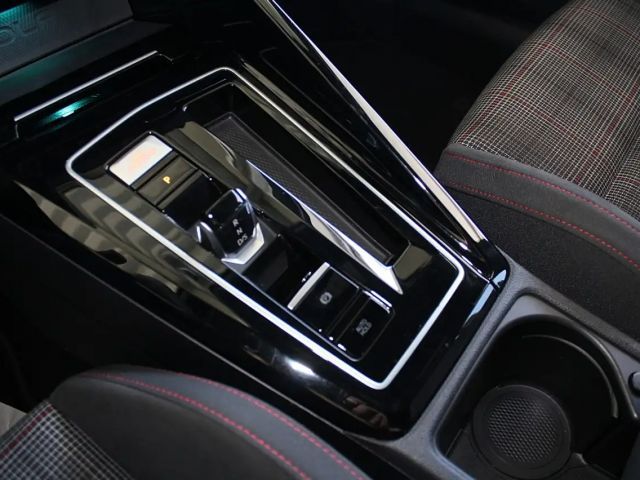 Volkswagen Golf DSG GTI