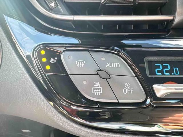 Toyota C-HR Hybride Team D