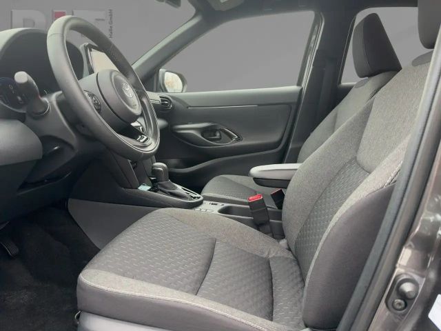 Toyota Yaris Cross Team D