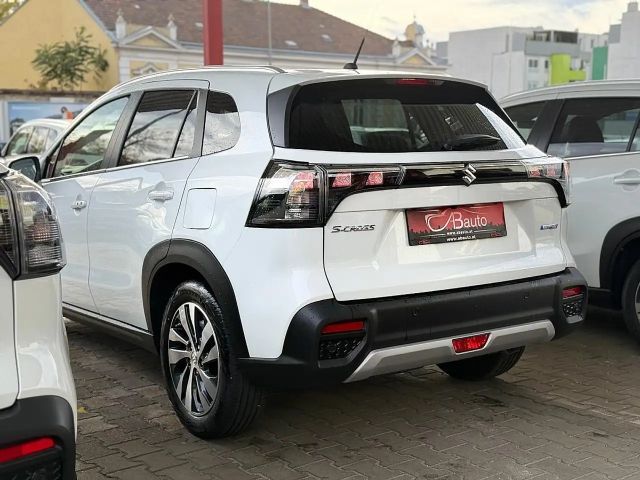 Suzuki S-Cross AllGrip Flash Hybrid