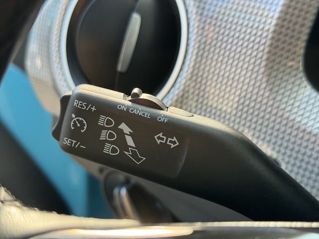 Volkswagen e-up! Plus Style