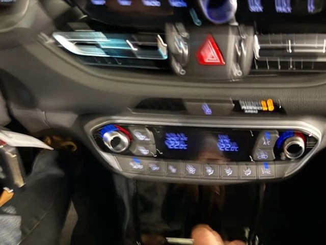 Hyundai i30 Advantage Hybrid