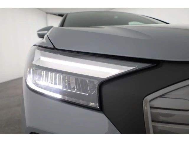 Audi Q4 e-tron 45 AHK/Wärmepump/NAV/el.Heckklappe/20''