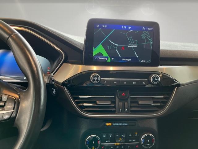 Ford Kuga AWD Hybrid Titanium