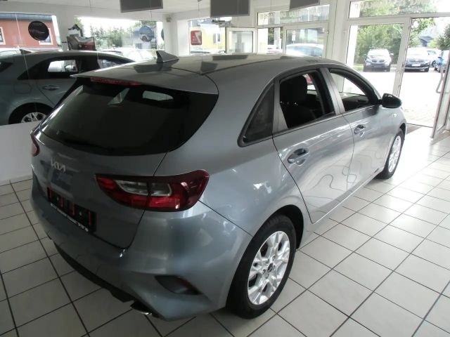 Kia Ceed Edition 7 Emotion GDi