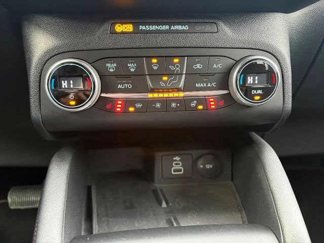 Ford Kuga Plug in Hybrid ST Line X