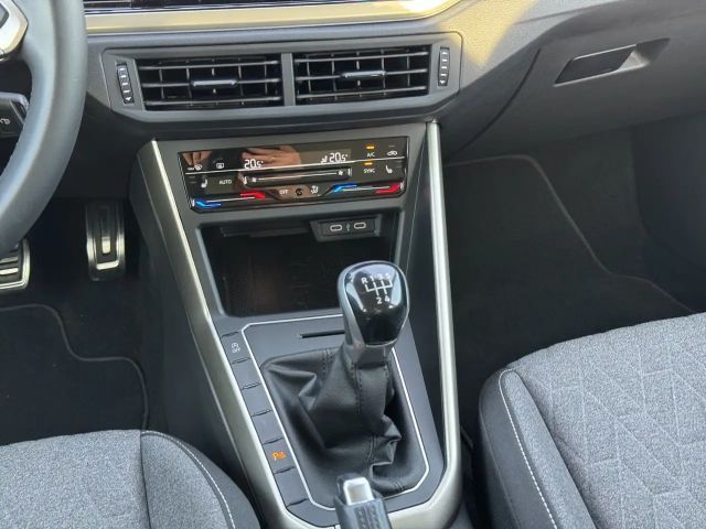 Volkswagen Polo 1.0 MPI Life Move