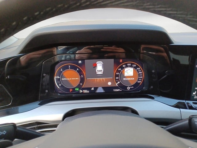 Volkswagen Golf Life Variant