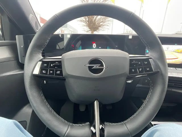 Opel Astra GS-Line Grand Sport