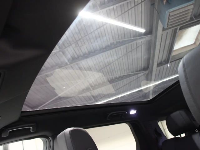 Land Rover Discovery Sport AWD D200 Dynamic HSE