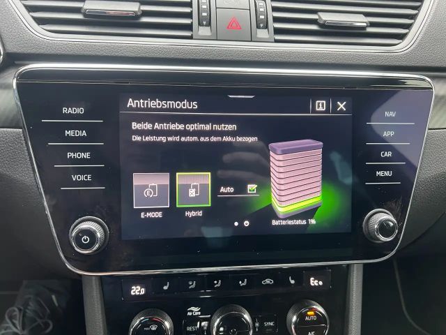 Skoda Superb Sportline iV