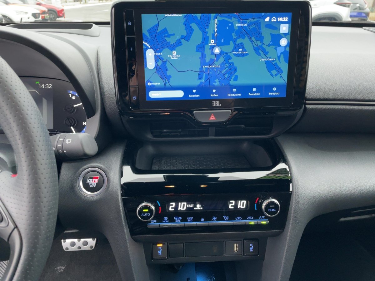 Toyota Yaris Cross 5-deurs Bi-Tone GR