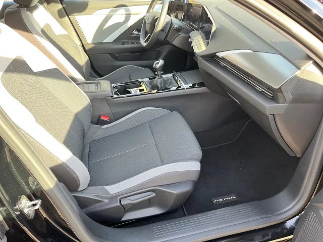 Opel Astra 1.2 Turbo Edition Turbo