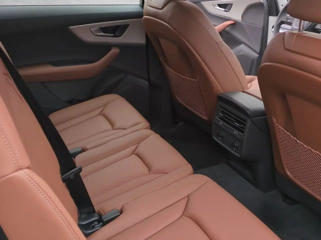 Audi Q7 50 TDI Quattro S-Line