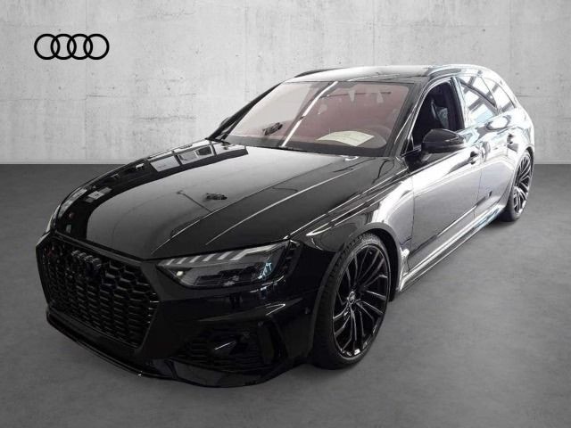 Audi RS4 Avant Quattro
