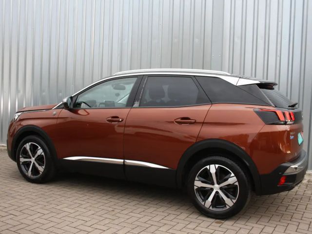 Peugeot 3008 Crossway EAT8 PureTech