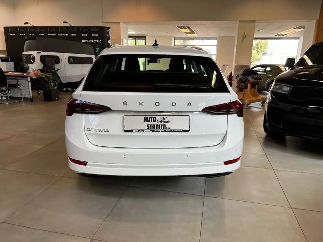 Skoda Octavia 2.0 TDI Combi Style Style