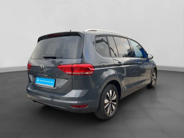 Volkswagen Touran 1.5 TSI DSG Move