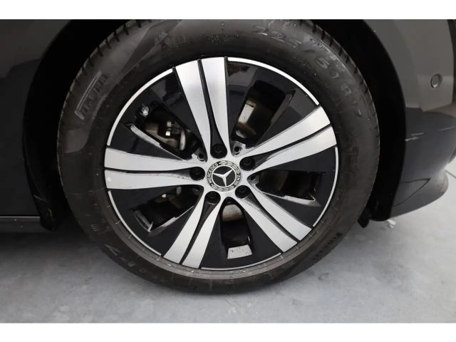 Mercedes-Benz C 200 AVANTGARDE C 200 d Estate