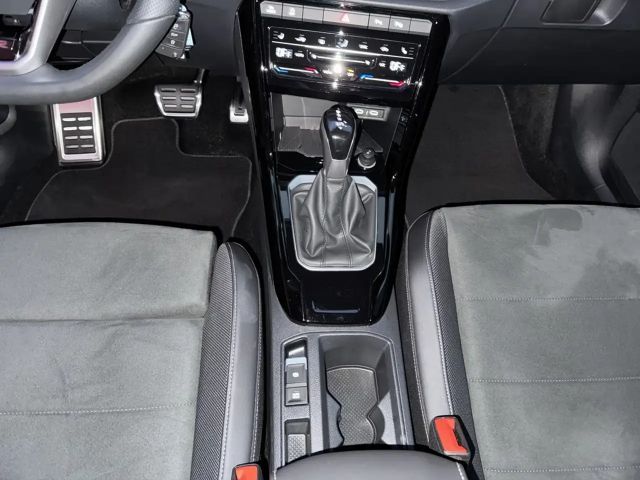 Volkswagen T-Roc 1.5 TSI DSG R-Line