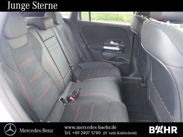 Mercedes-Benz EQA 300 400 4MATIC AMG Line