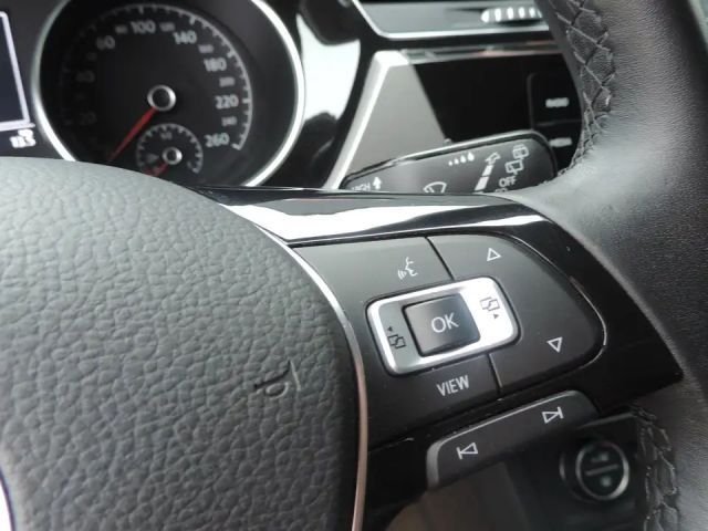 Volkswagen Touran 2.0 TDI