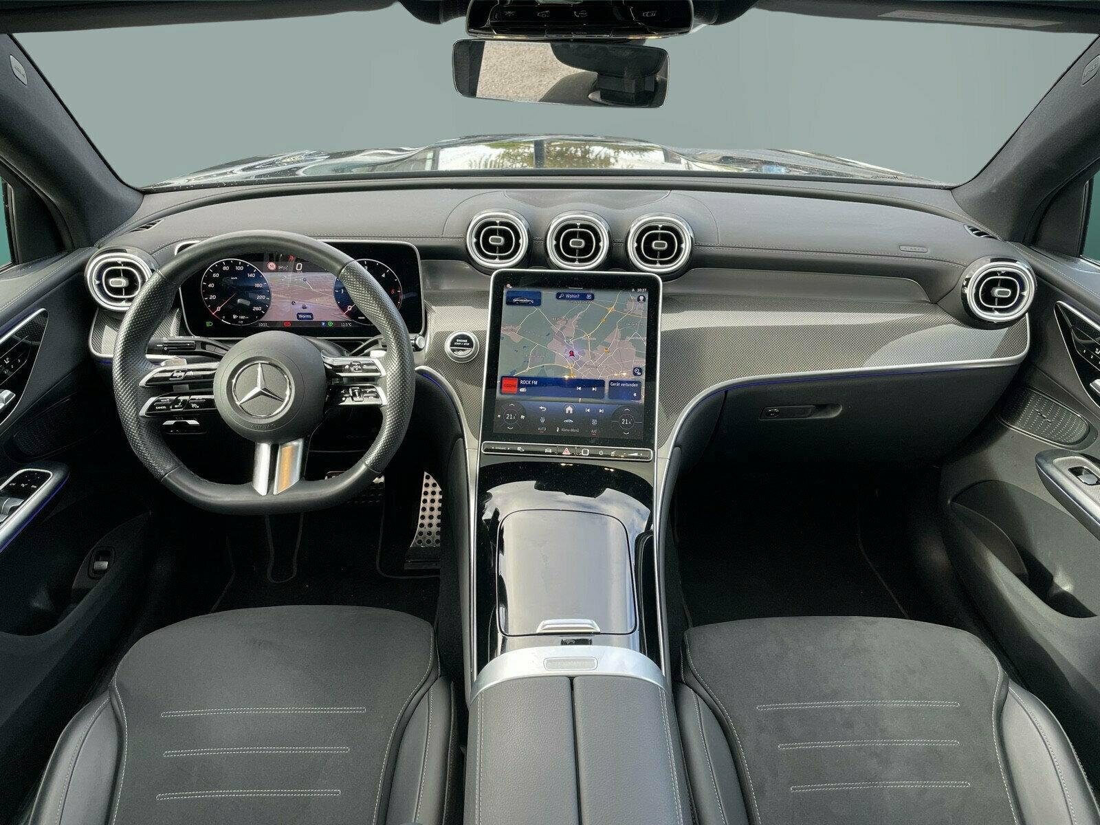 Mercedes-Benz GLC 300 4MATIC AMG Line GLC 300 d