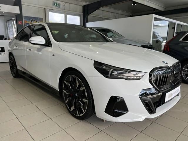 BMW 540 540d M-Sport Sedan xDrive