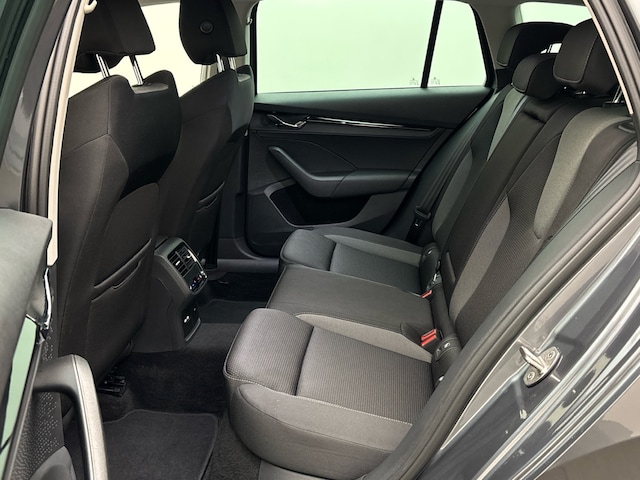 Skoda Octavia 1.5 TSI Ambition Combi