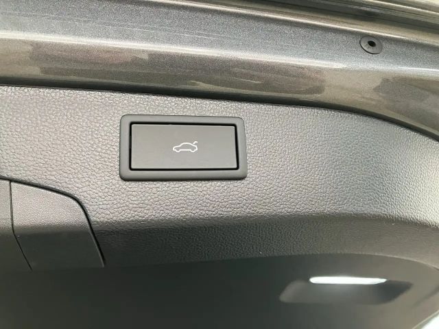 Volkswagen Passat 4Motion Business DSG Variant