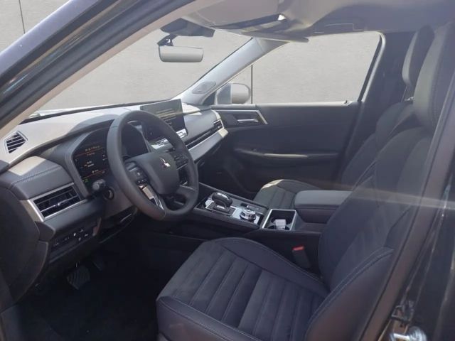 Mitsubishi Outlander 4WD PHEV