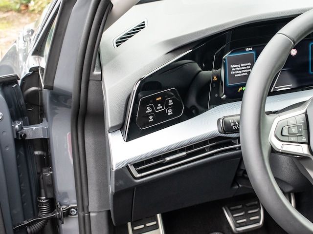 Volkswagen Golf 2.0 TDI DSG Variant