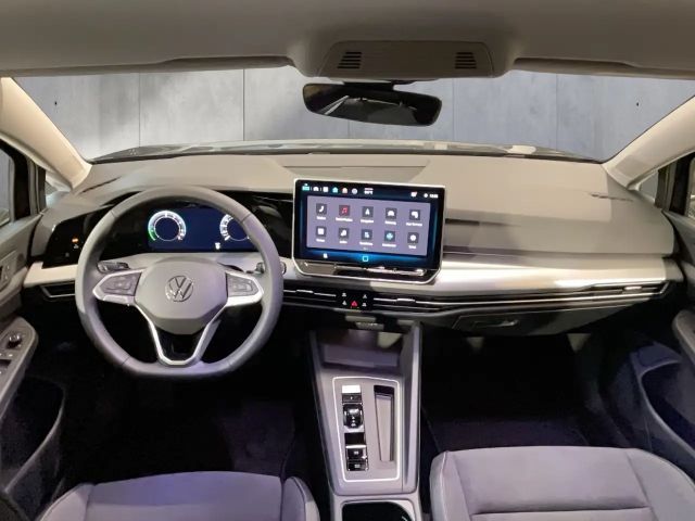 Volkswagen Golf DSG eHybrid