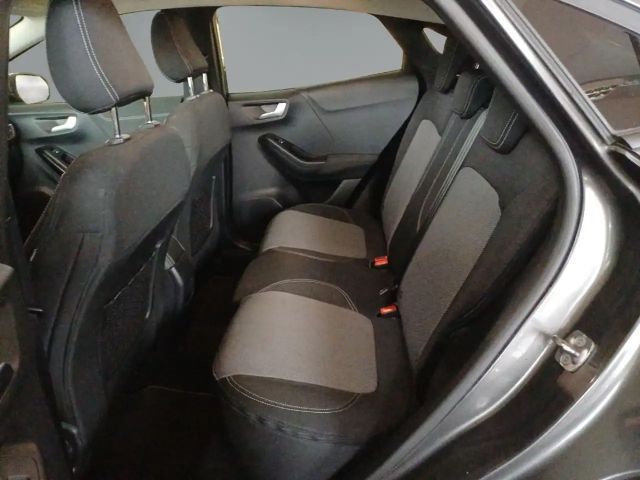 Ford Puma EcoBoost Titanium