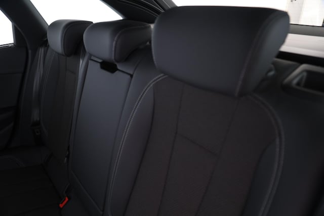 Audi A4 35 TDI Avant S-Line S-Tronic