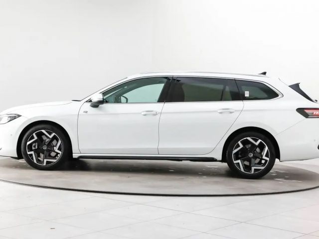 Volkswagen Passat 2.0 TDI DSG R-Line Variant