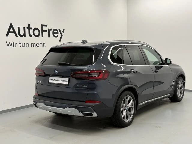 BMW X5 xDrive45e