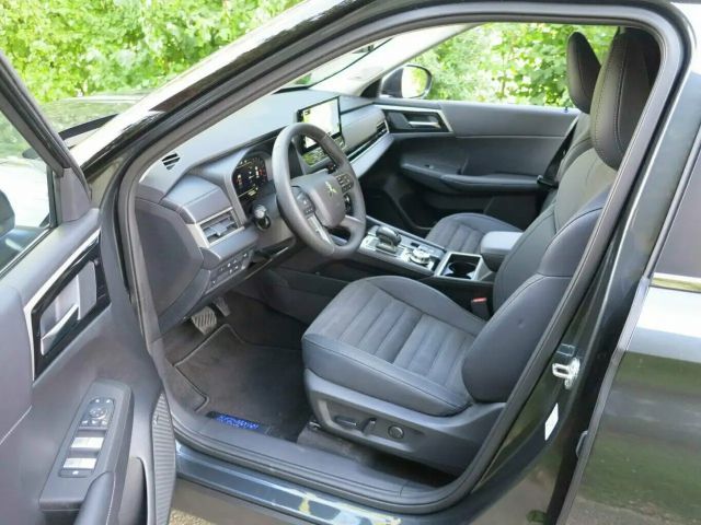 Mitsubishi Outlander Intro Edition, 0,99% Zins, Kredit auf 4 Jahre!