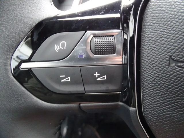 Peugeot 2008 Allure Pack