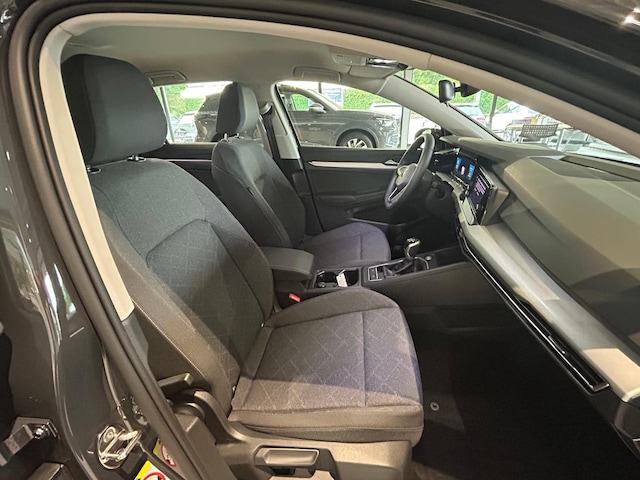 Volkswagen Golf Life