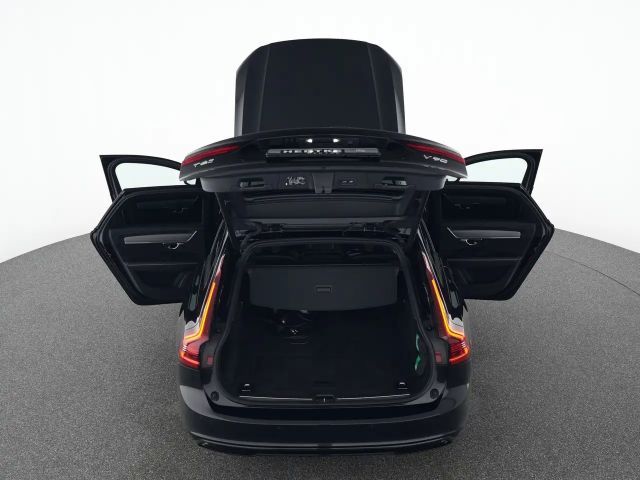 Volvo V90 AWD Dark Plus T6